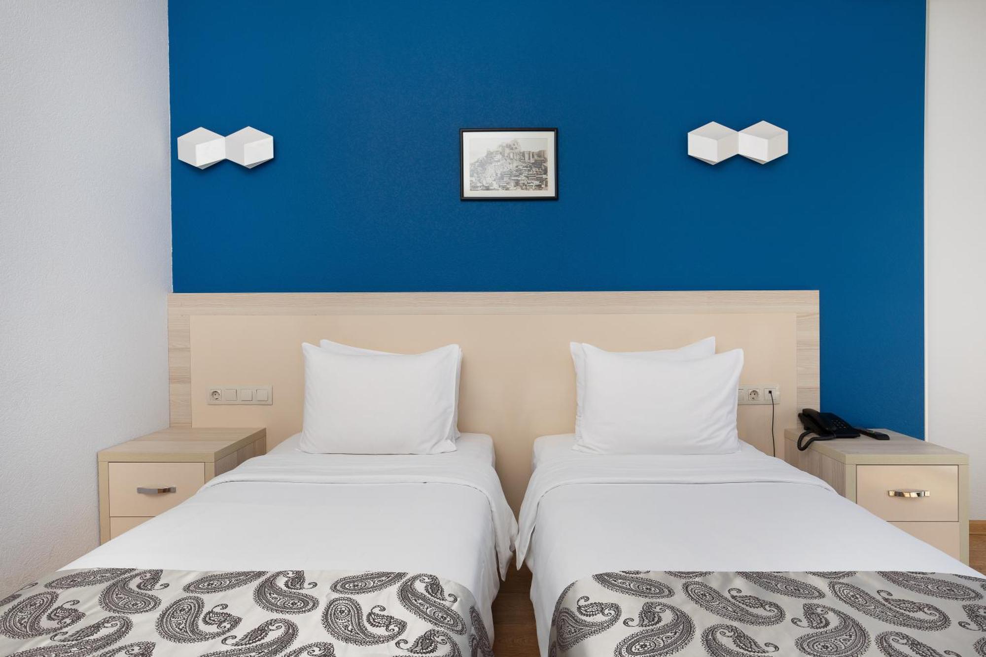 Iveria Inn Hotel Tbilisi Zimmer foto